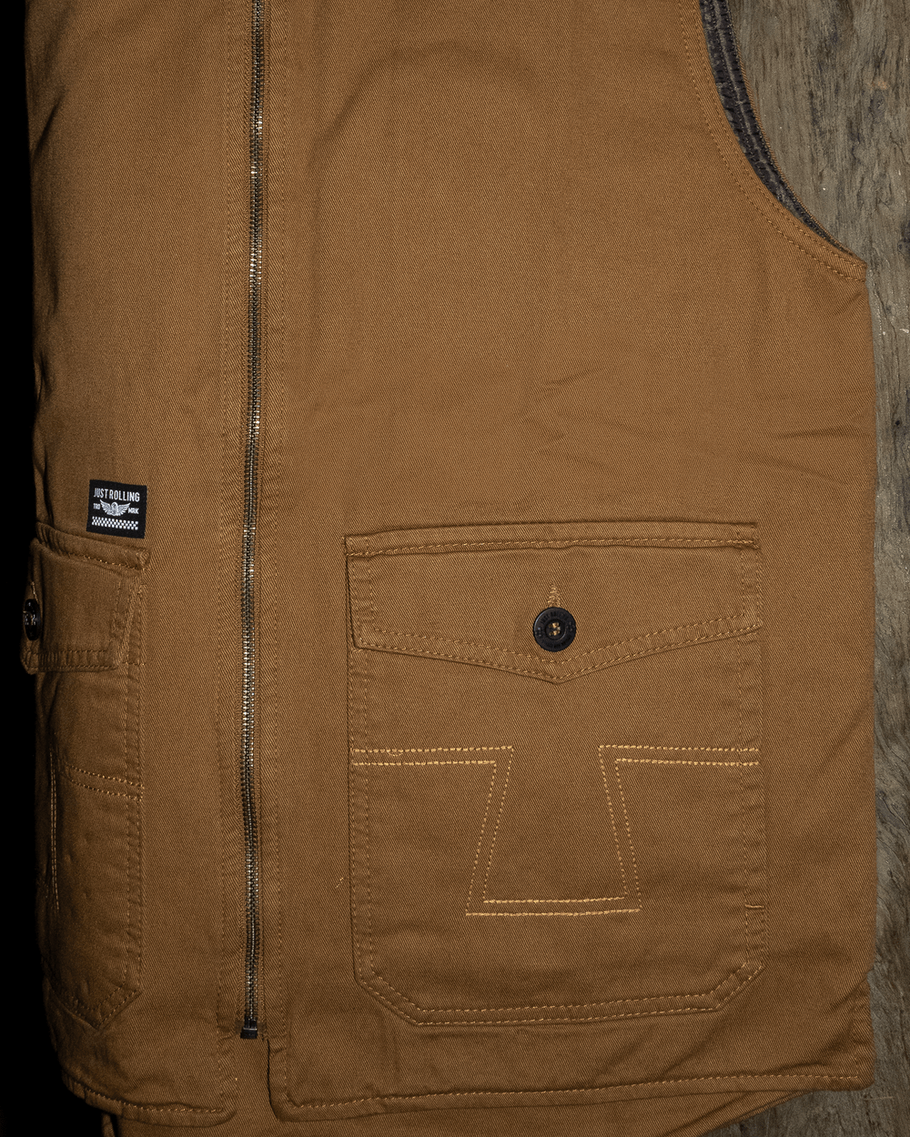 Colete Sarja Caramelo e Chumbo