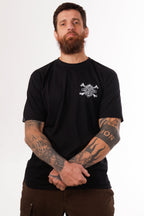Camiseta Manga Curta "Caveira Alada" - Modelagem Tradicional
