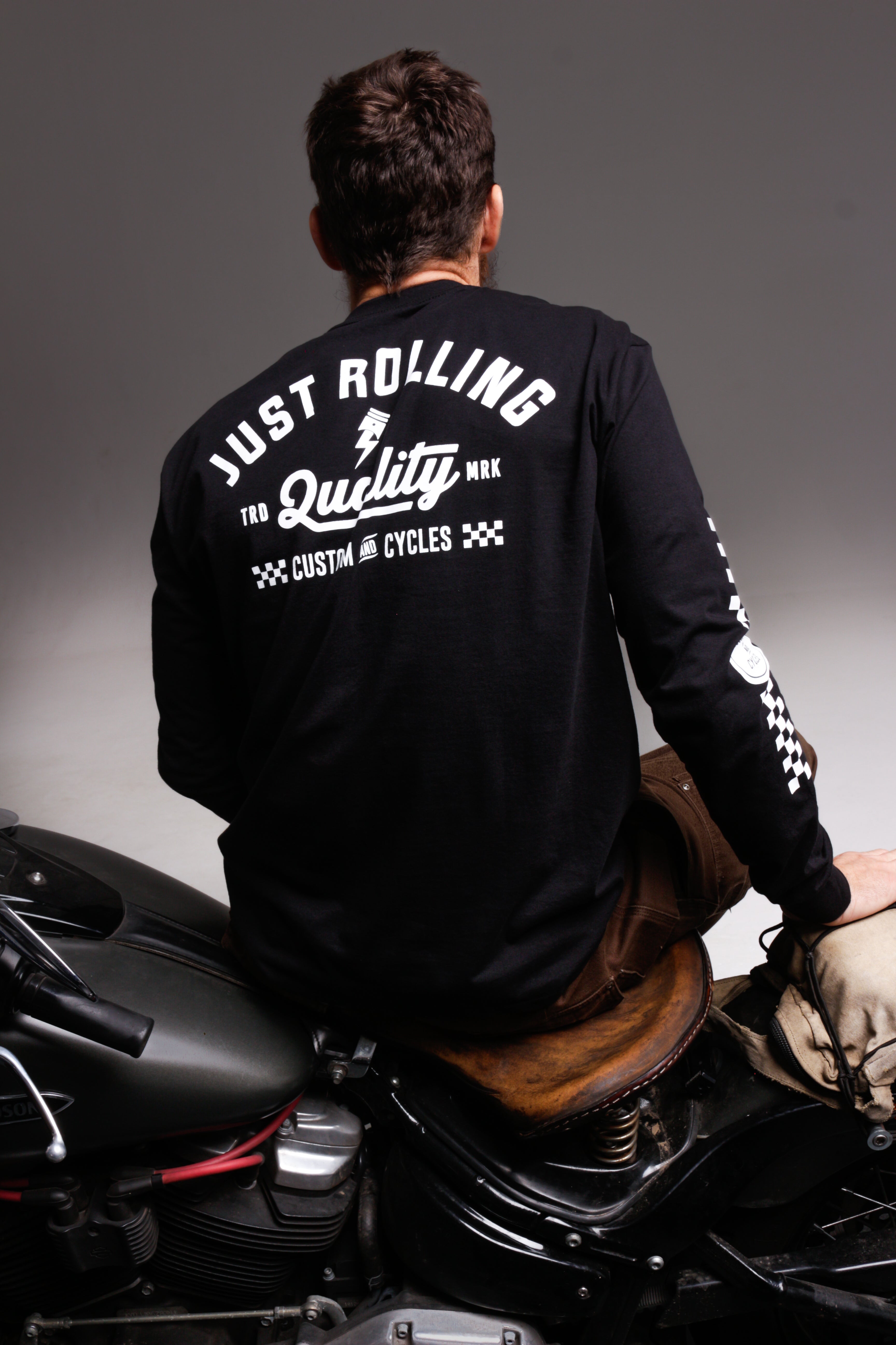 Camiseta masculina manga longa “Quality”